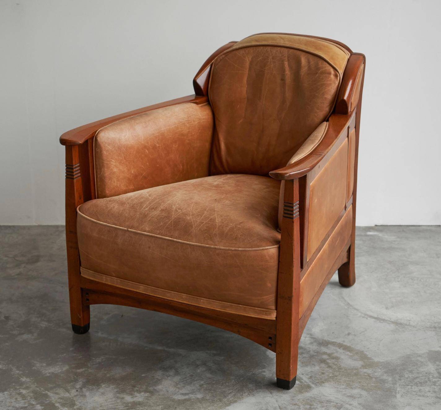 Art Deco armchair in solid oak and leather by Frits Schuitema