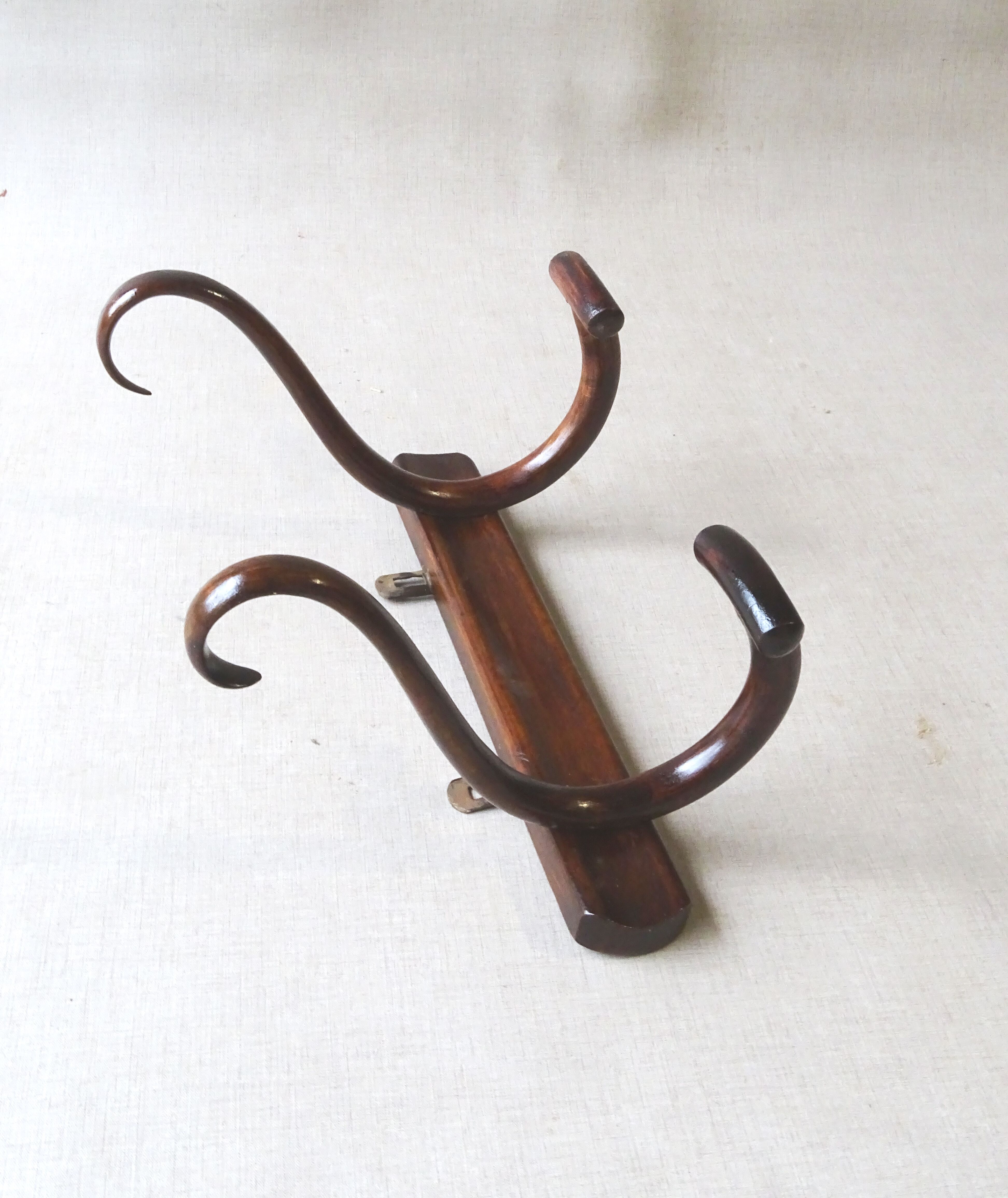 Double wall hook Curved wooden bistro 1930