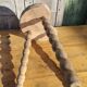 Tabouret tripode de vacher en bois brut