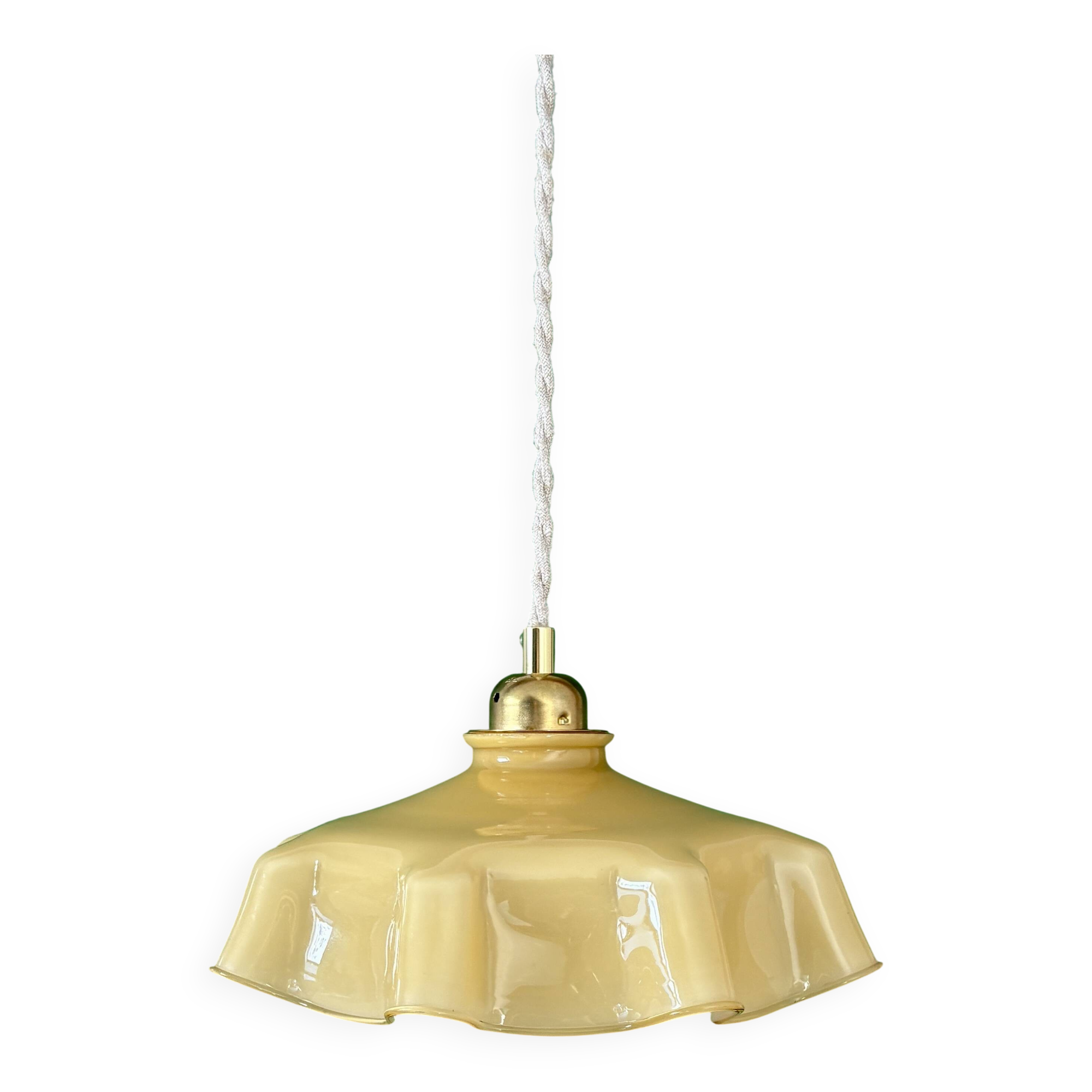 Suspension abat-jour vintage en opaline jaune