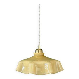 Suspension abat-jour vintage en opaline jaune