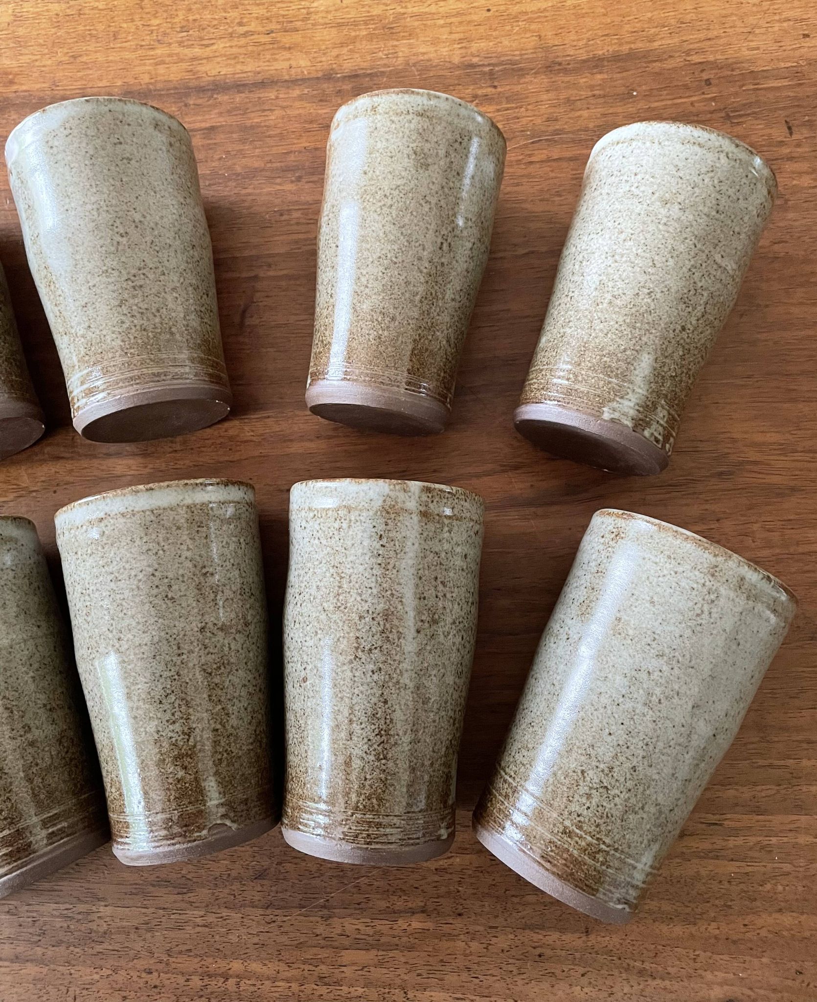 Mugs en grès émaillé vintage