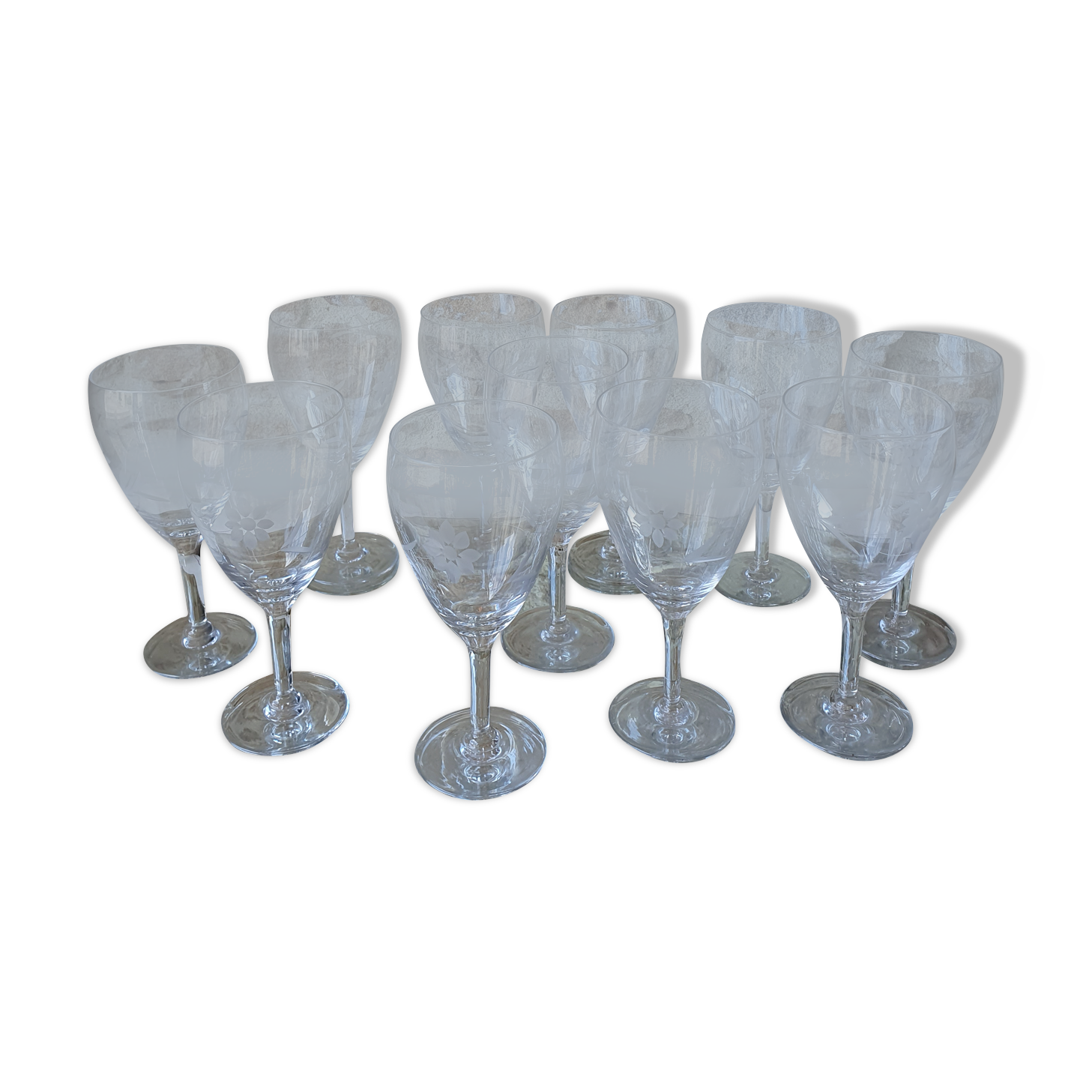 Lot of 11 crystal wine glasses