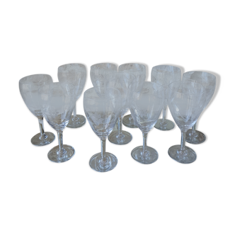 Lot of 11 crystal wine glasses