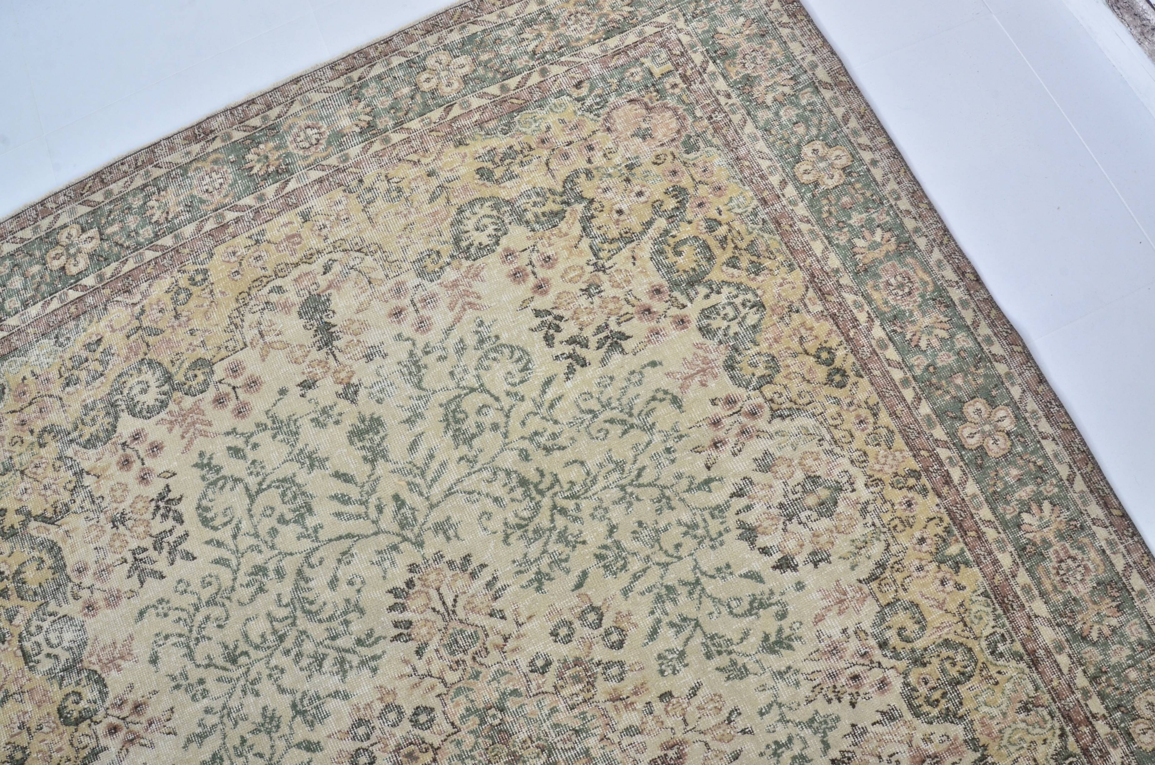Nomadic Turkish Handknotted Floral Rug sku 3255
