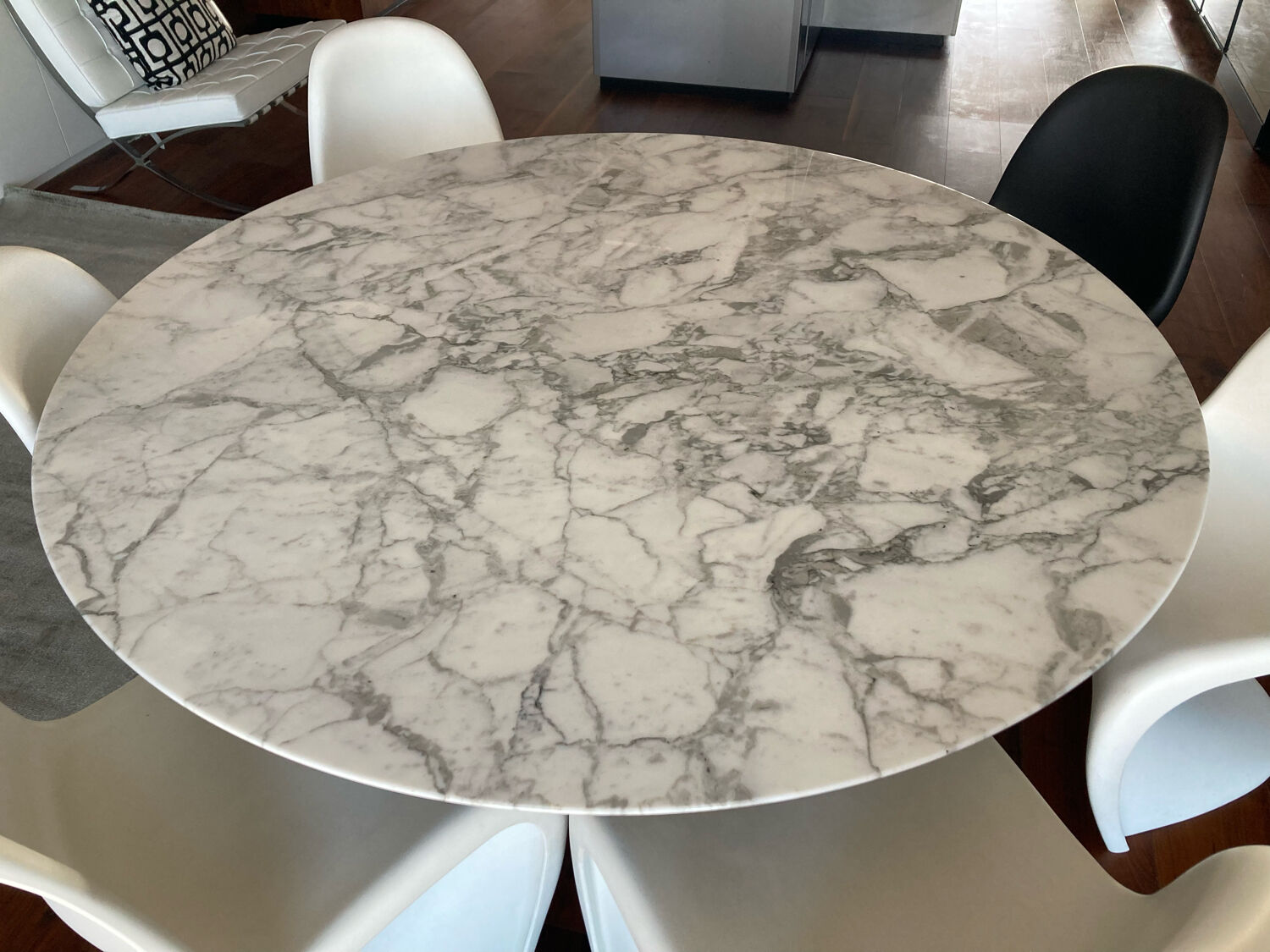 Saarinen Eero table, Knoll 152cm