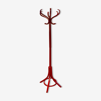 Red Baumann parrot coat rack