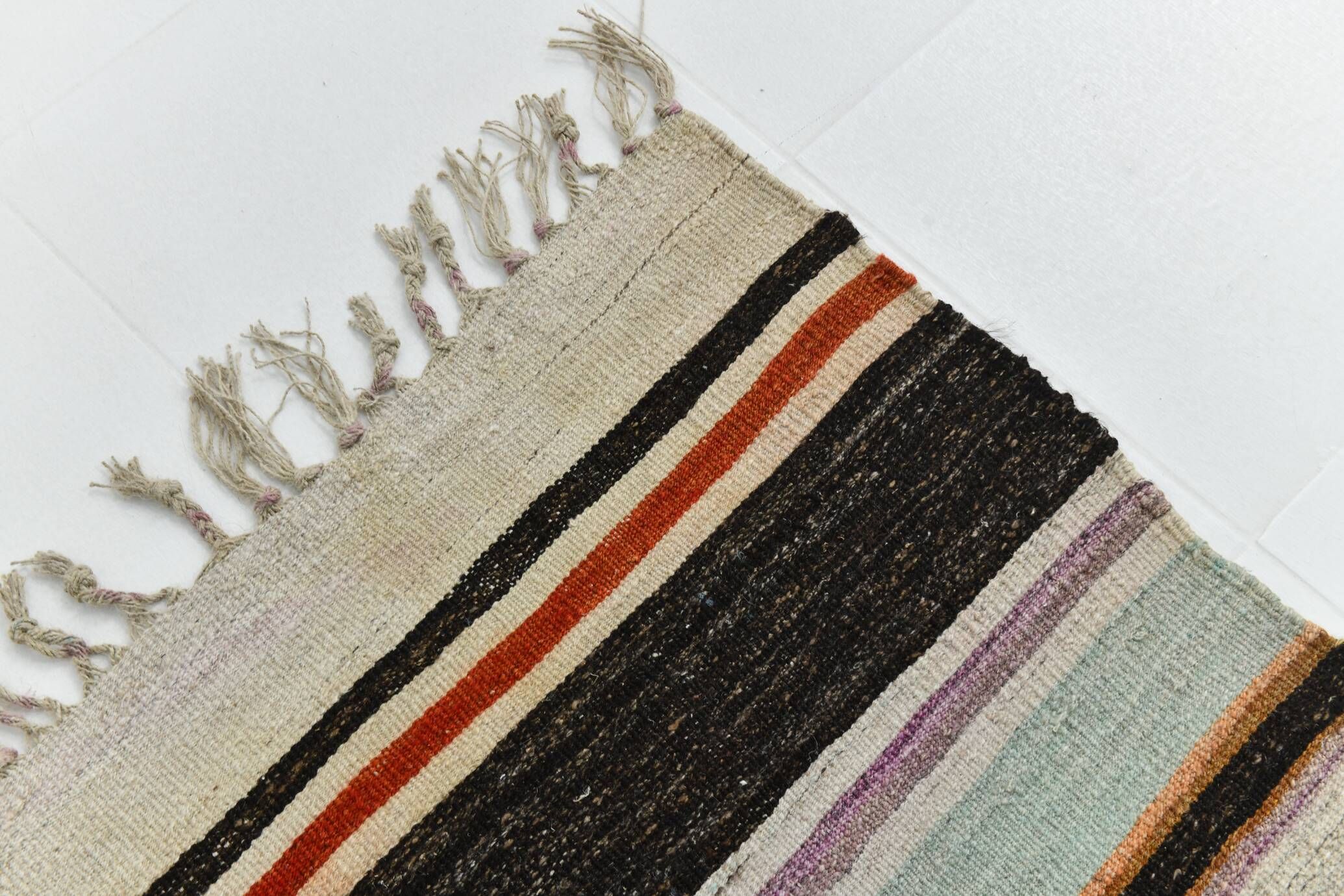 5x9 Cream & Brown Striped Handmade Vintage Kilim Rug, 147x264Cm