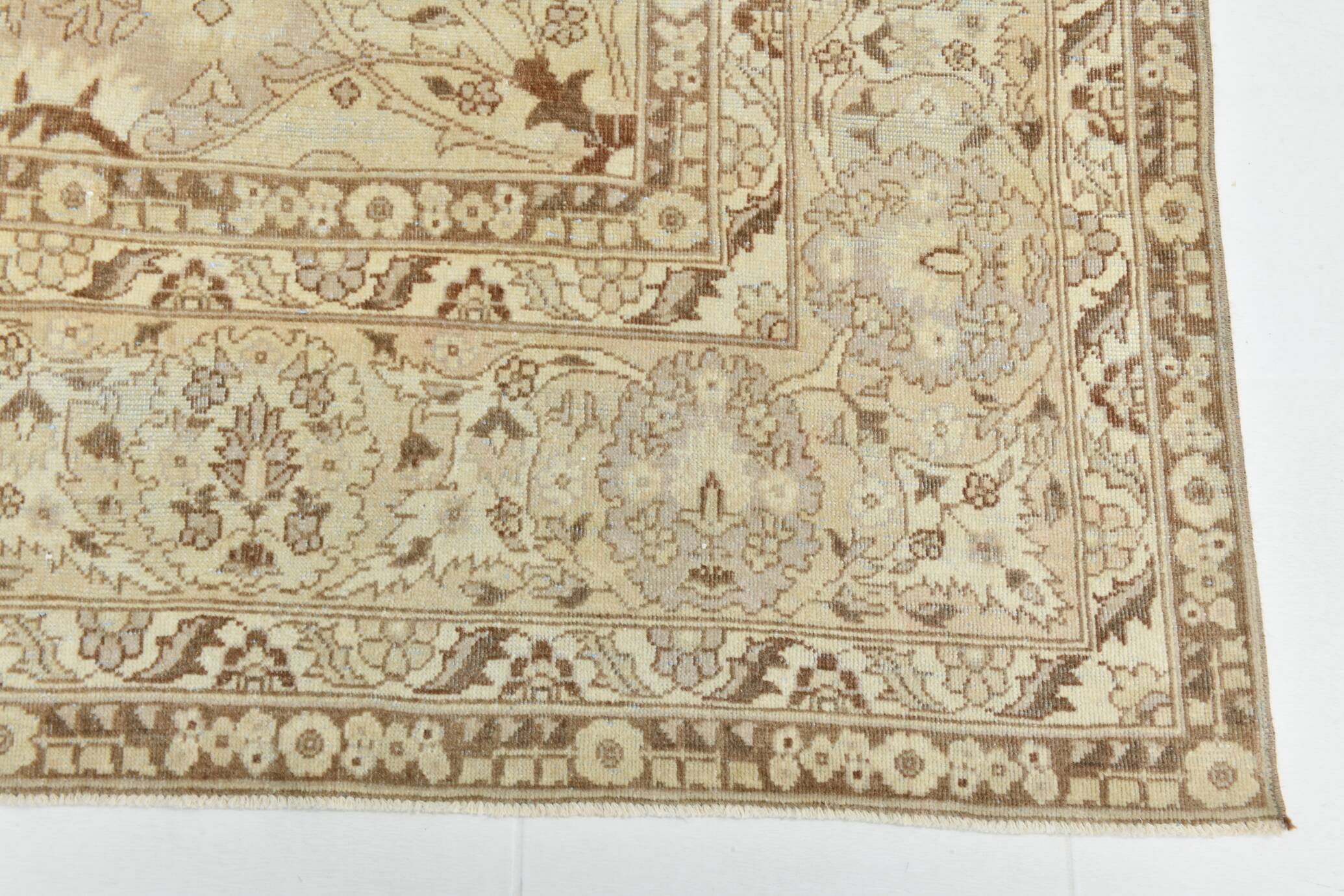 Tapis Vintage Beige Clair Motif Médaillon Floral Élégant, 354x458 Cm