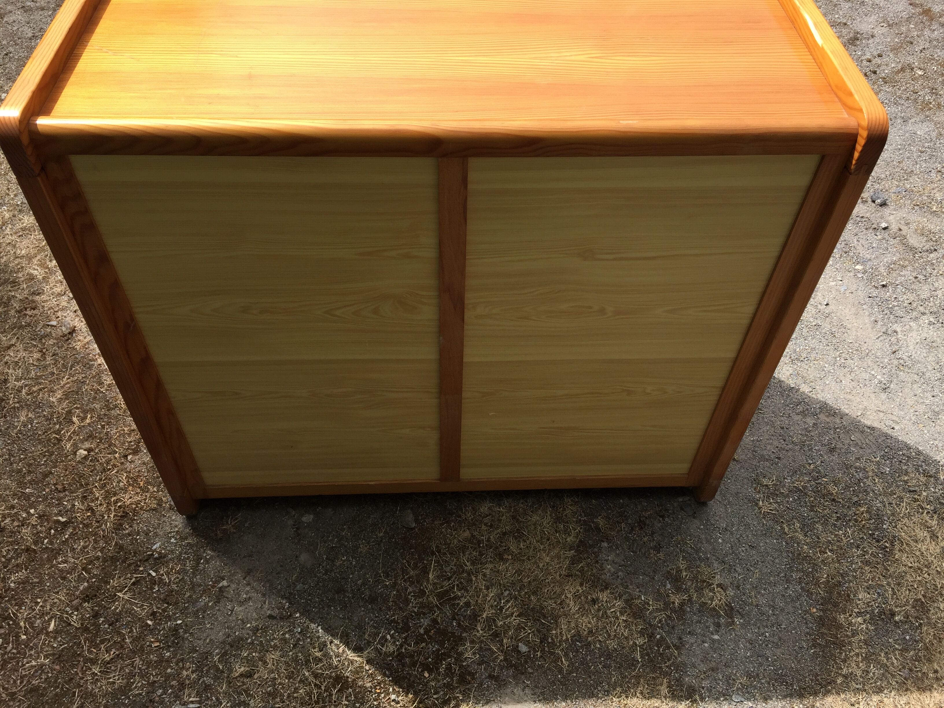 Vintage Scandinavian chest of drawers with 4 drawers in solid pine