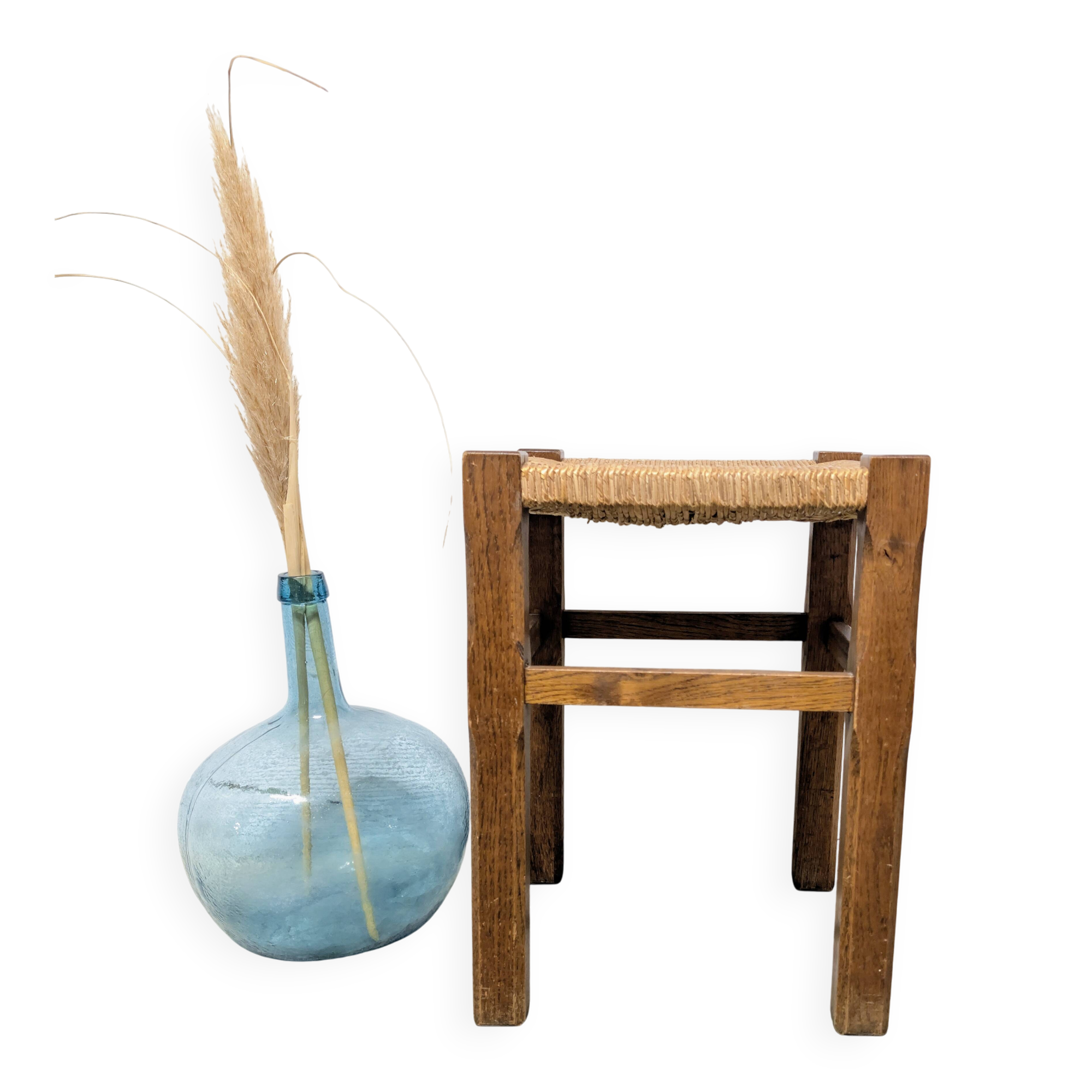 Square stool in wood and straw