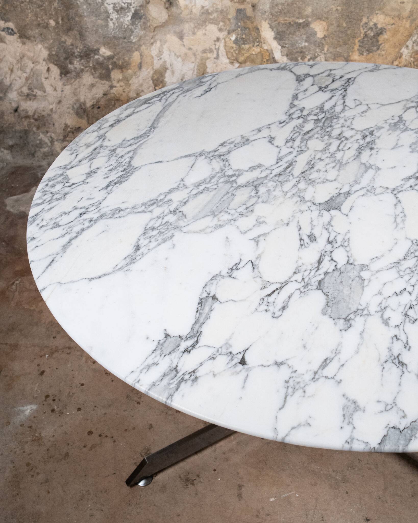 Calacatta marble Super Malta table, Roche Bobois, 1980s