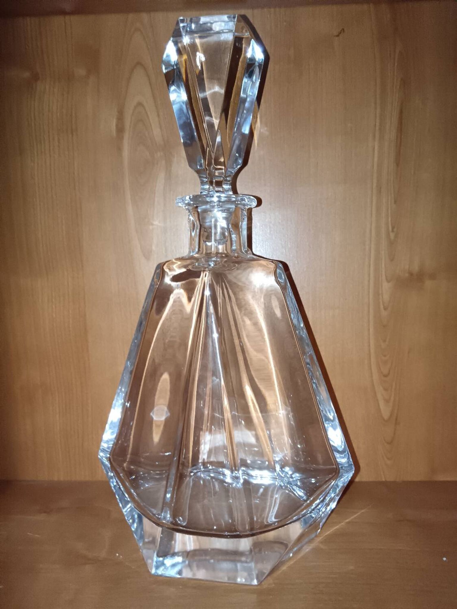 Carafe en cristal, collection Diamant de la Maison Klein