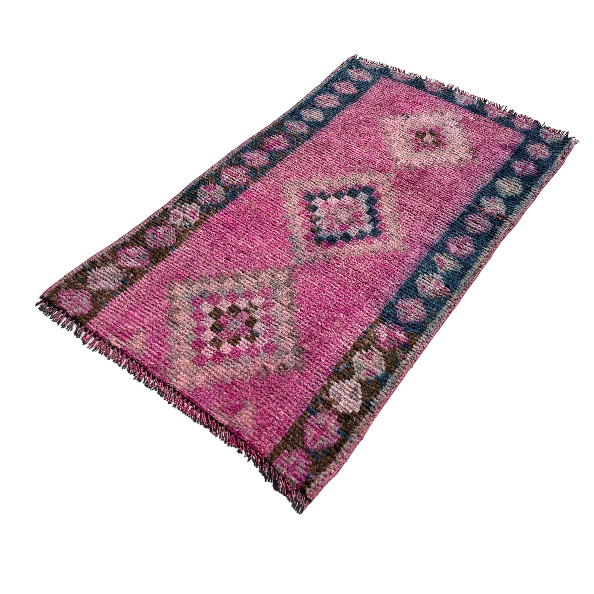 Vintage Kurdish Herki Rug , 142 x 80 cm