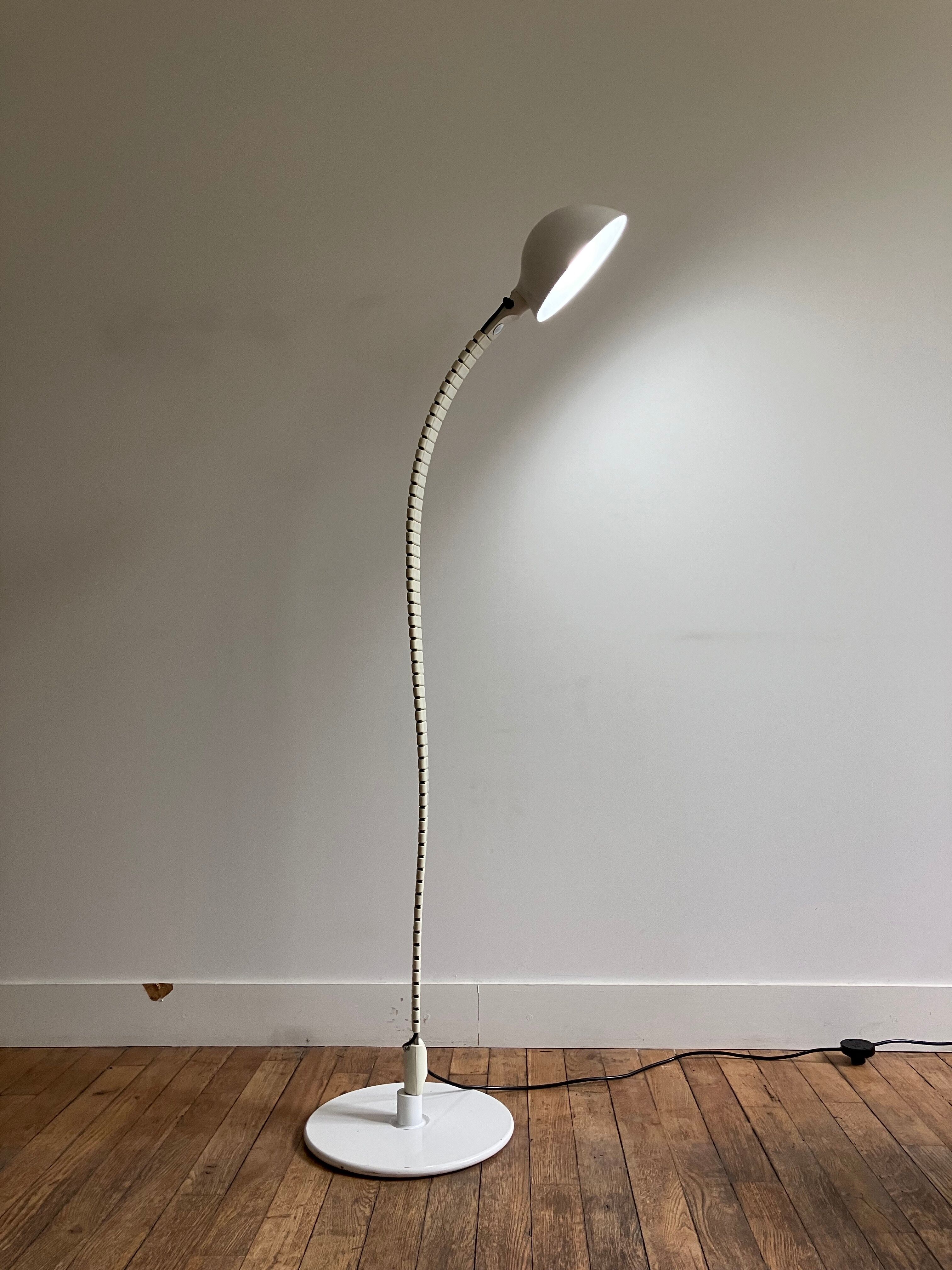 Martinelli Luce floor lamp, by Elio Martinelli, model 2164, known as Flex / Vertebrae