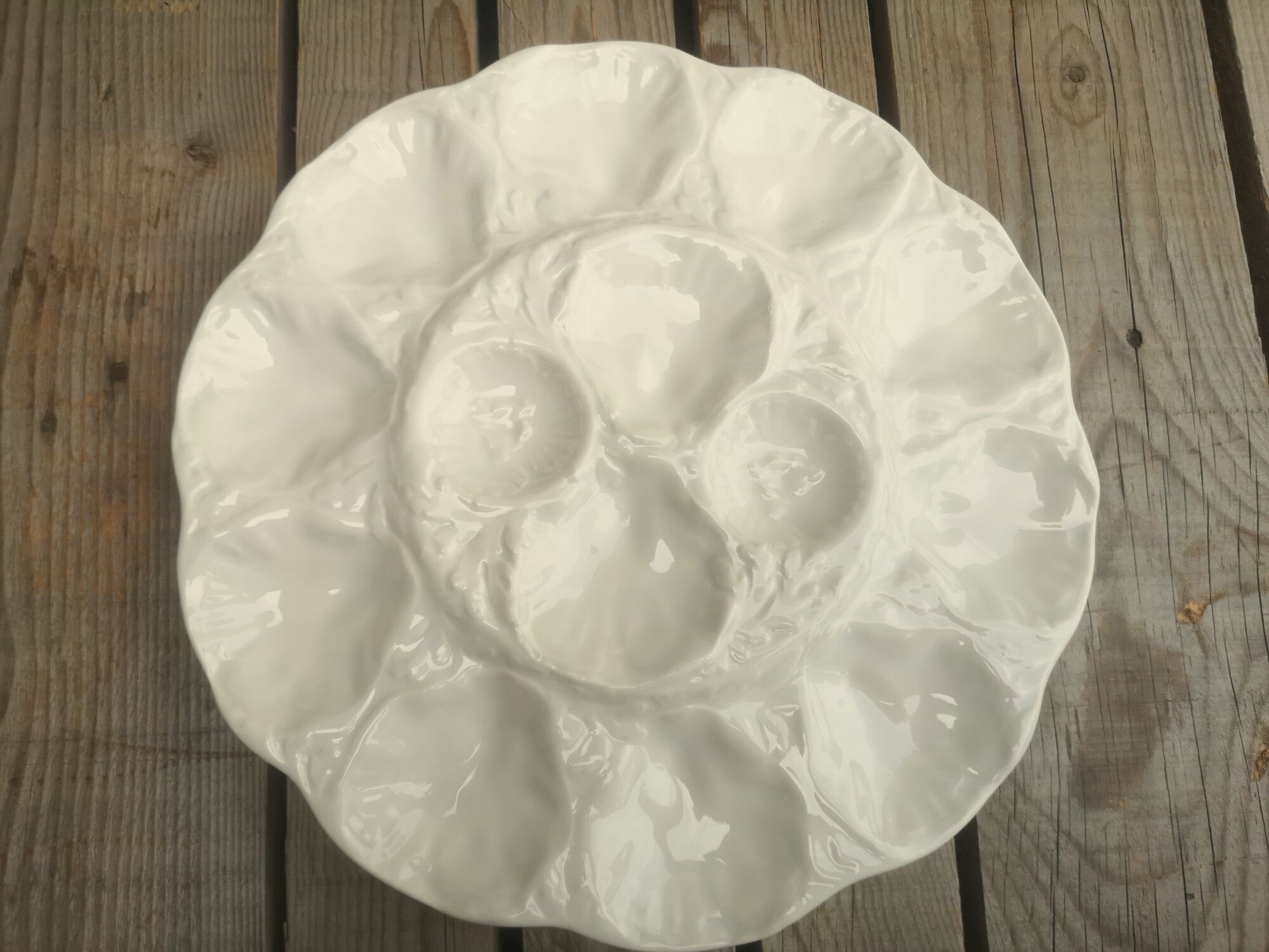 White Gien earthenware oyster dish