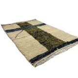 Handmade wool Berber rug 147 X 113 CM