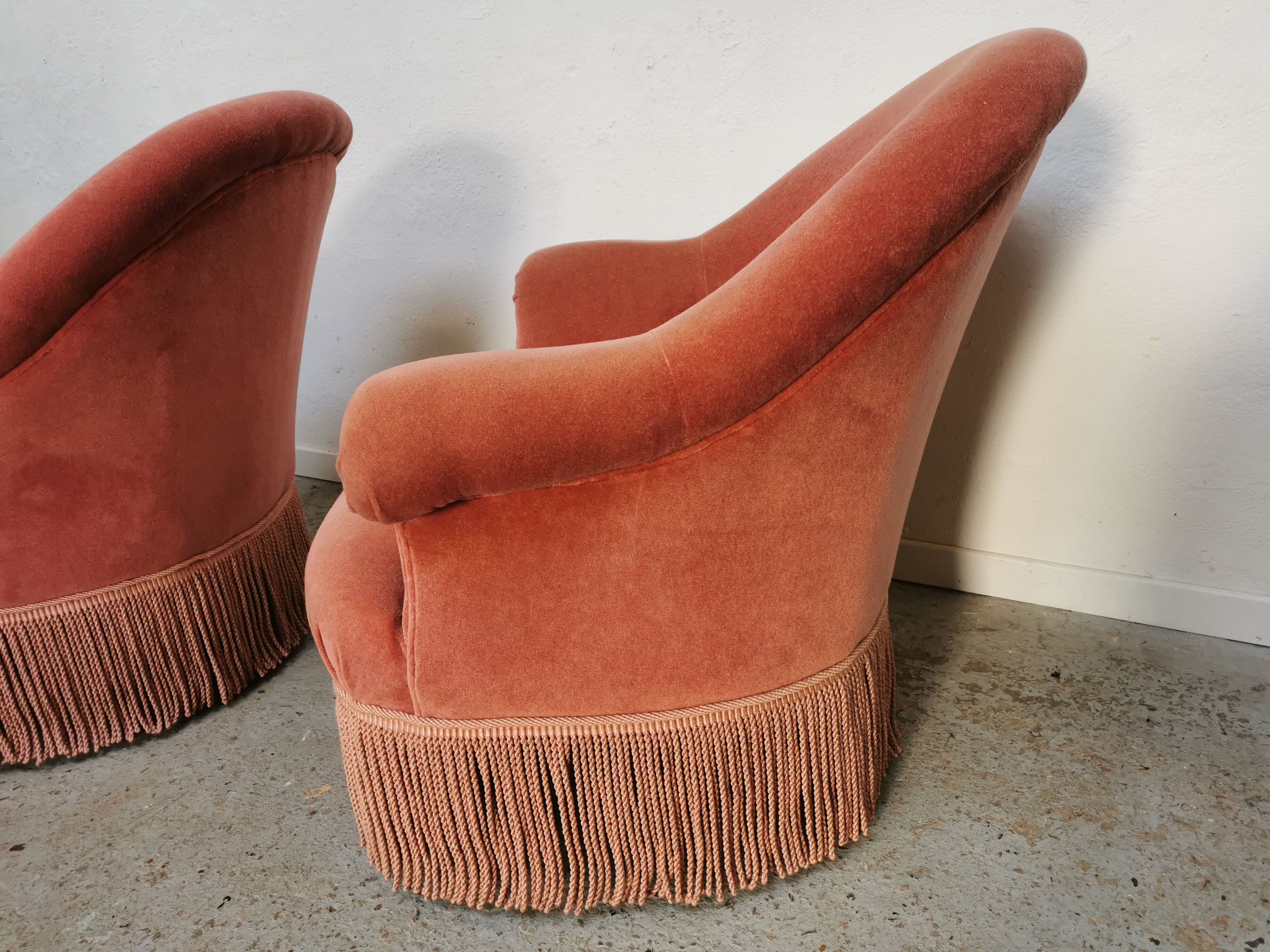 Paire de fauteuils crapaud vintage