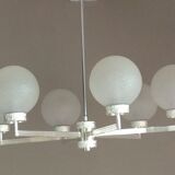 Lustre à six feux en métal chromé et globes en verre opaque / vintage années 60-70