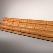 Superbe ensemble de canapés modulaires en cuir cognac des années 1970.