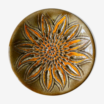 Plat en céramique émaillée, fleur, Poterie Perigordine, années 60