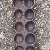 Awalé crocodile in exotic wood