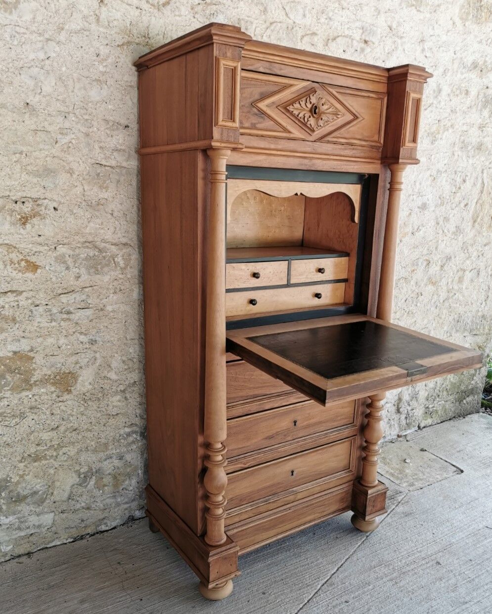 Semainier secretary Henri II in walnut and erable speckled