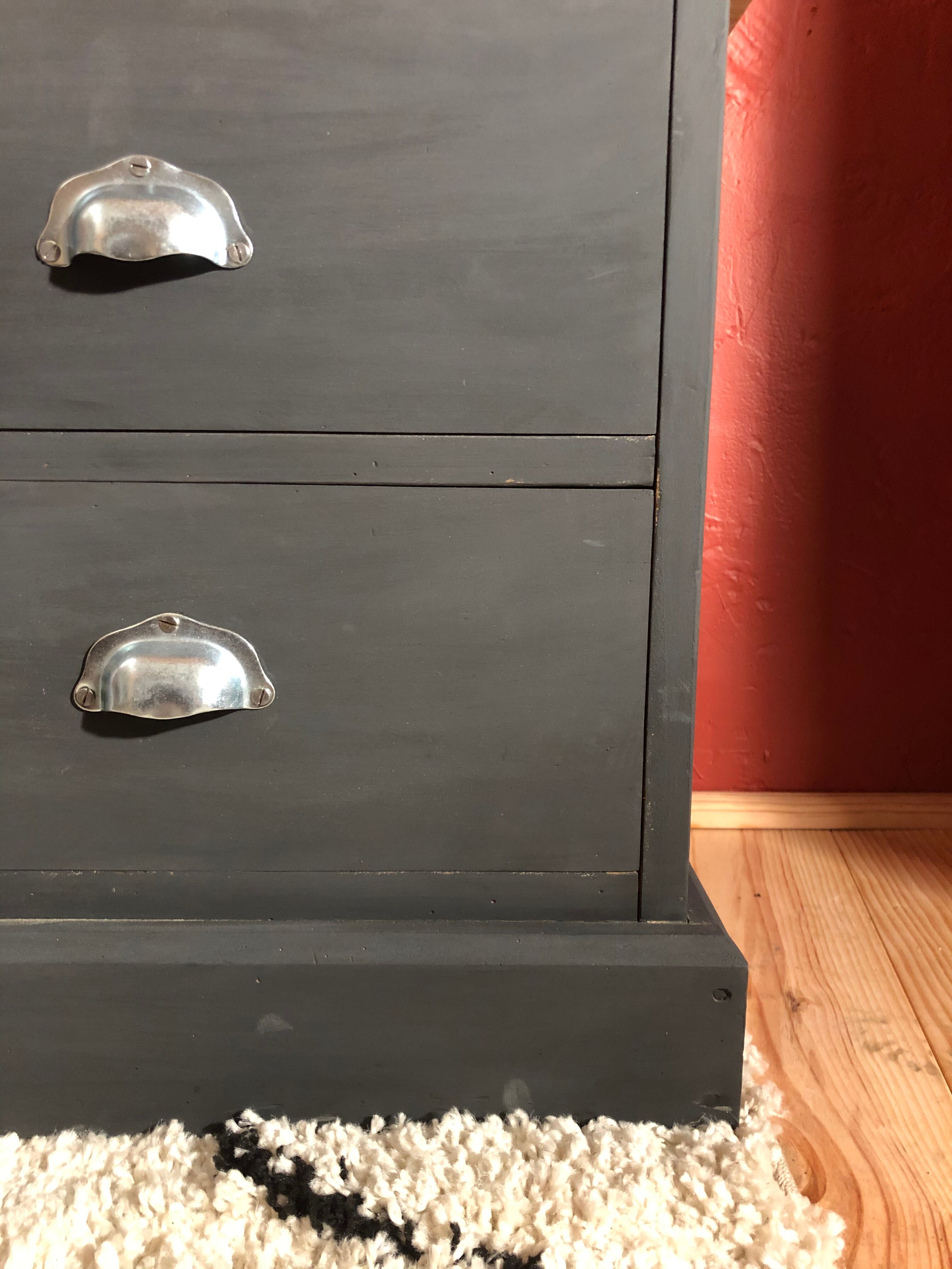 Professional style furniture, matt black raw wood chest of drawers