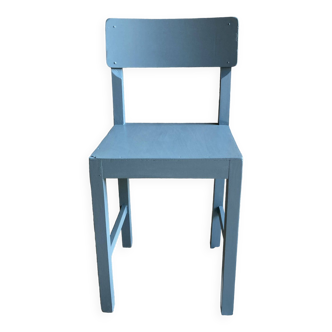 Small children's chair