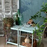 Folding table