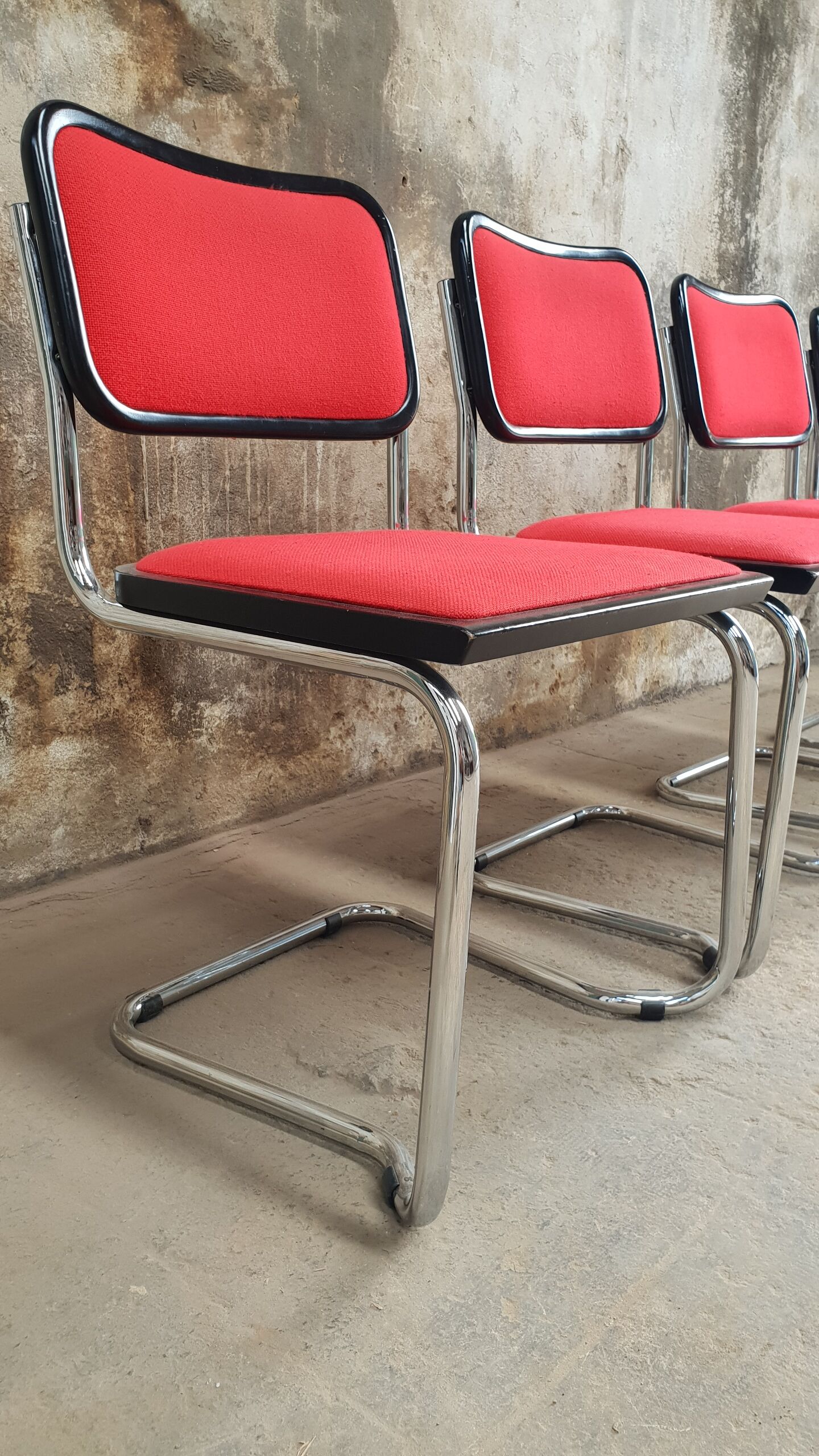 Chairs Marcel Breuer B 32