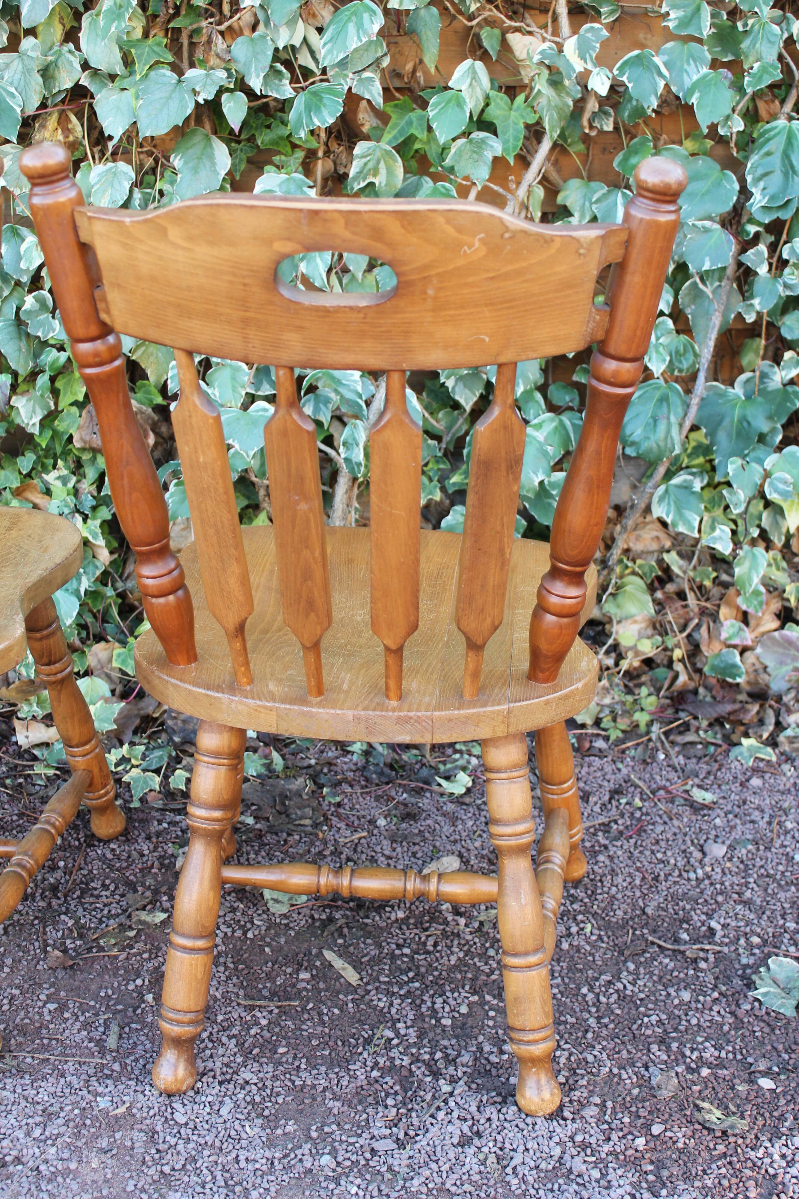 Lot of 4 western chairs