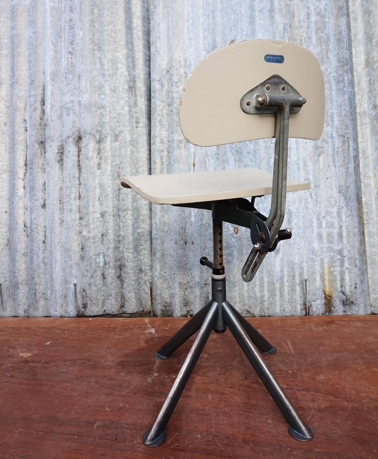 Swedish Industrial Architect Office Desk Chair by  Odelberg & Olsen, 1940s