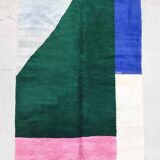 Tapis azilal fait main multicolore vert, rose, bleu, gris taille 150x250 cm