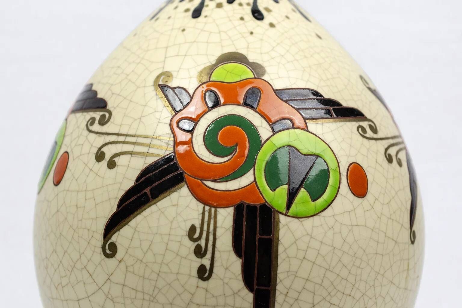 Art Deco vase Orchies, enamels on crackled background, stylised flowers