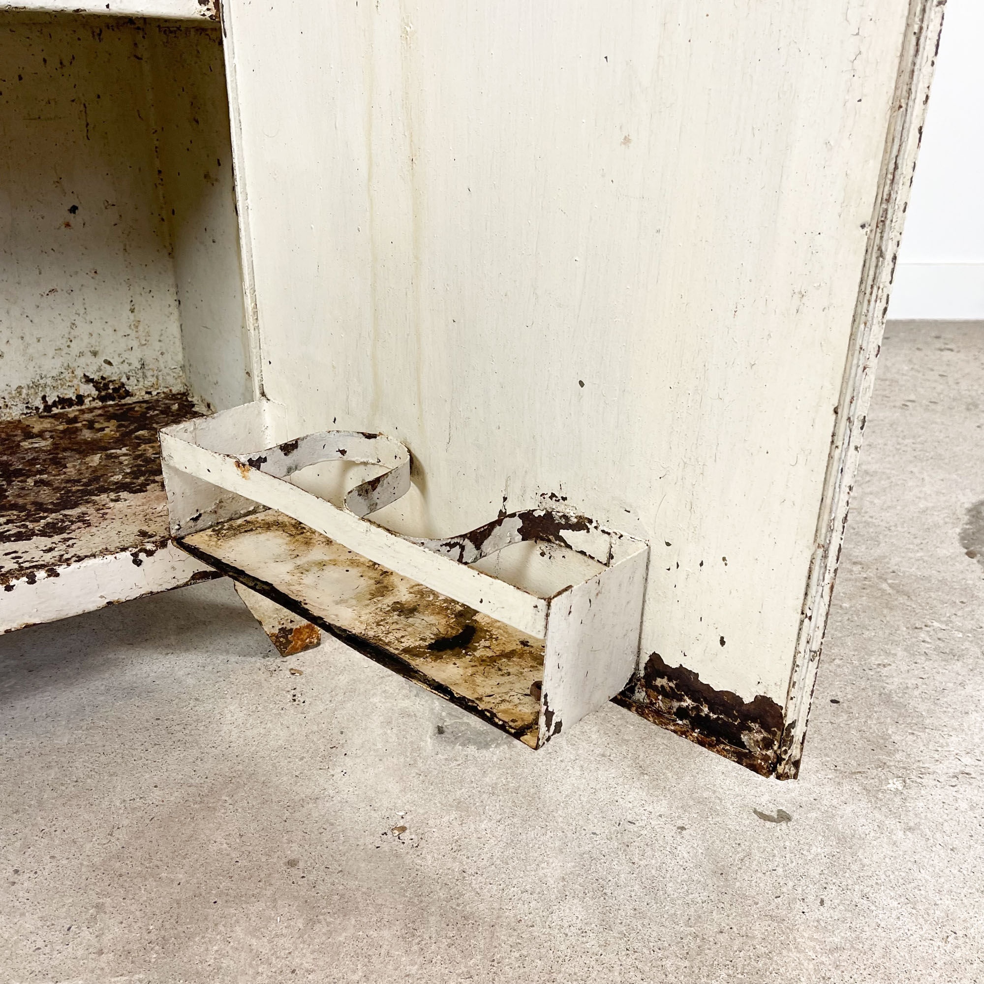 Industrial metal workshop cabinet