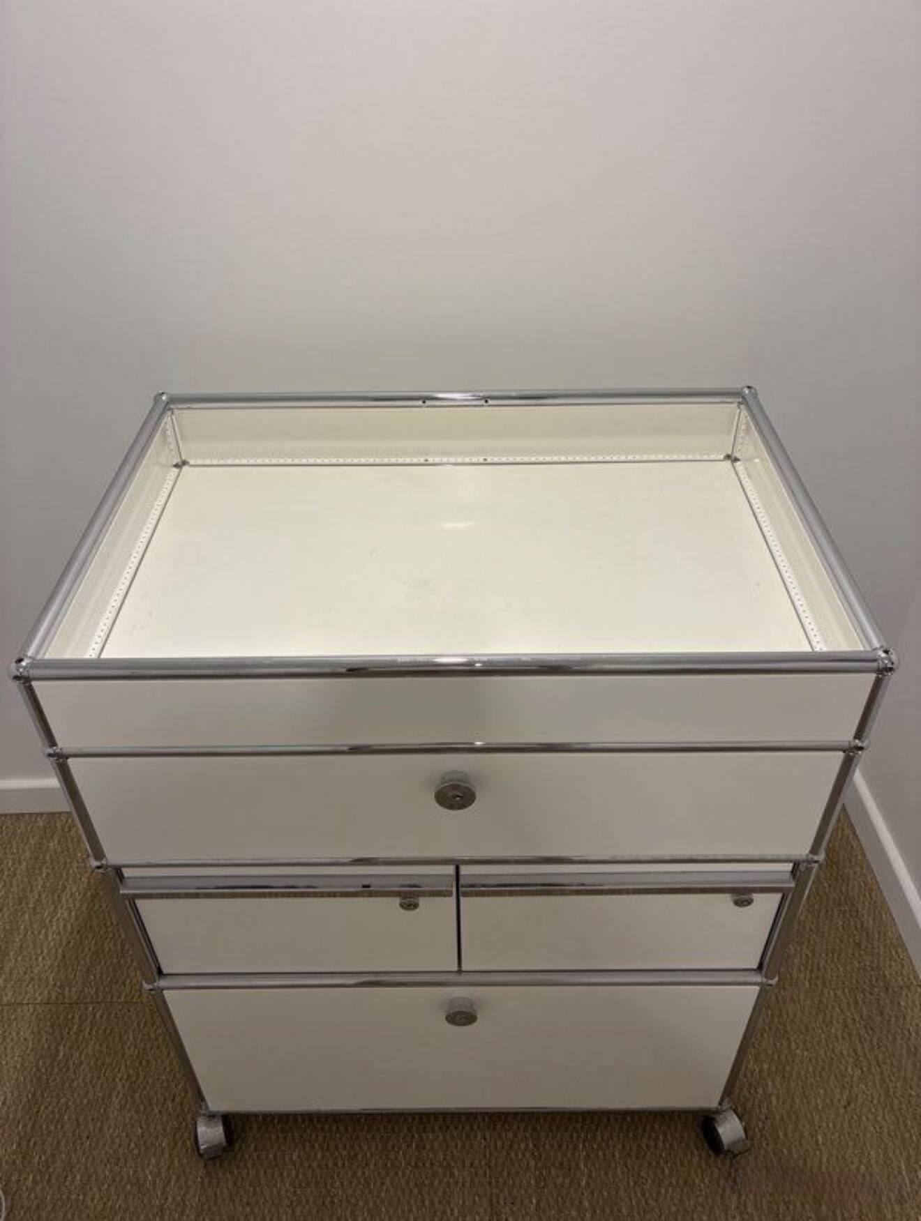 Commode USM HALLER