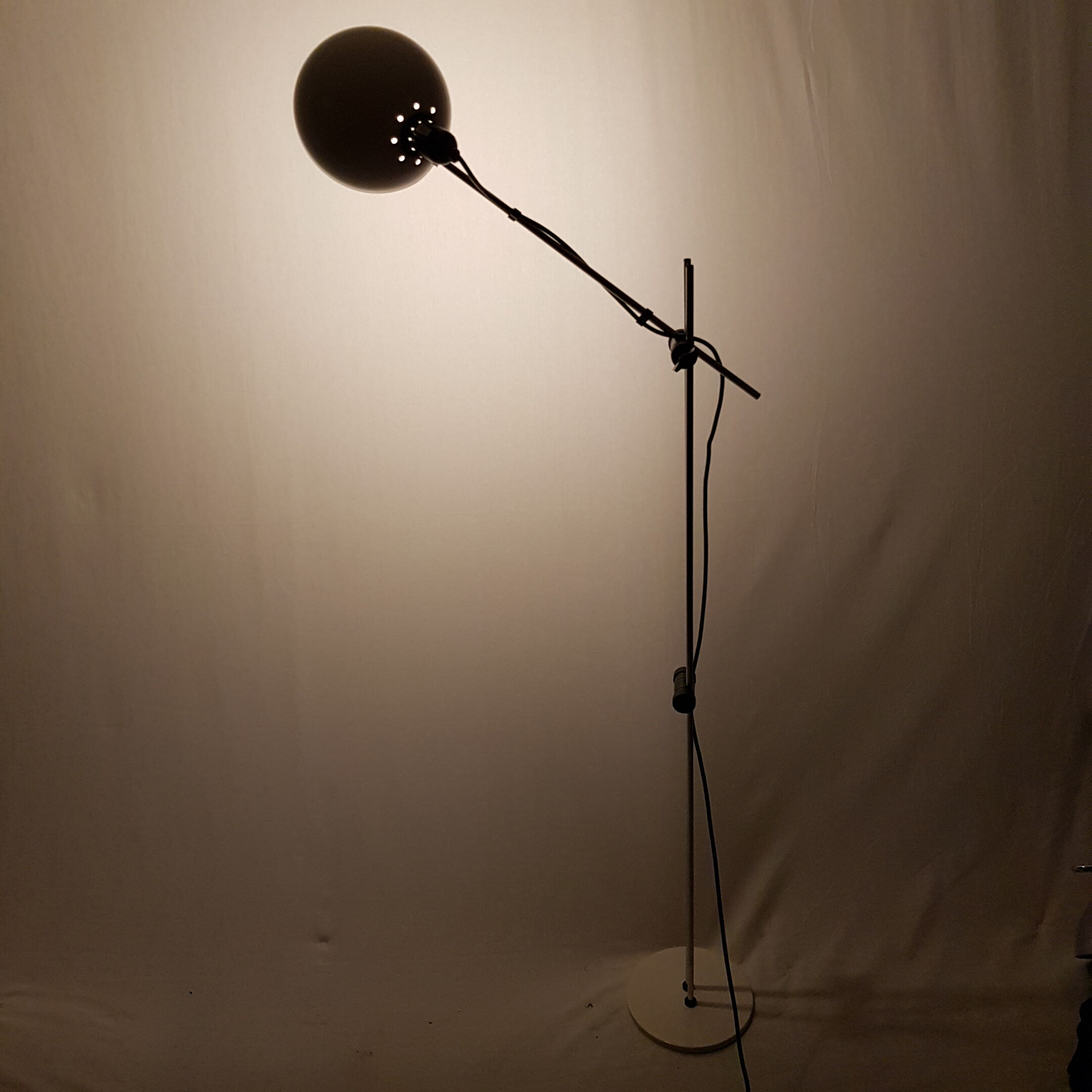 Italian articulated lamppost