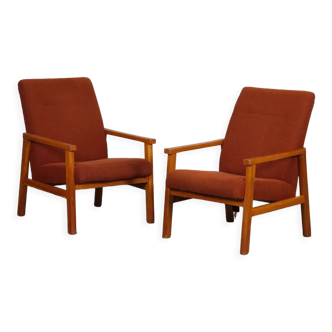 Paire de fauteuils en bois des années 1970