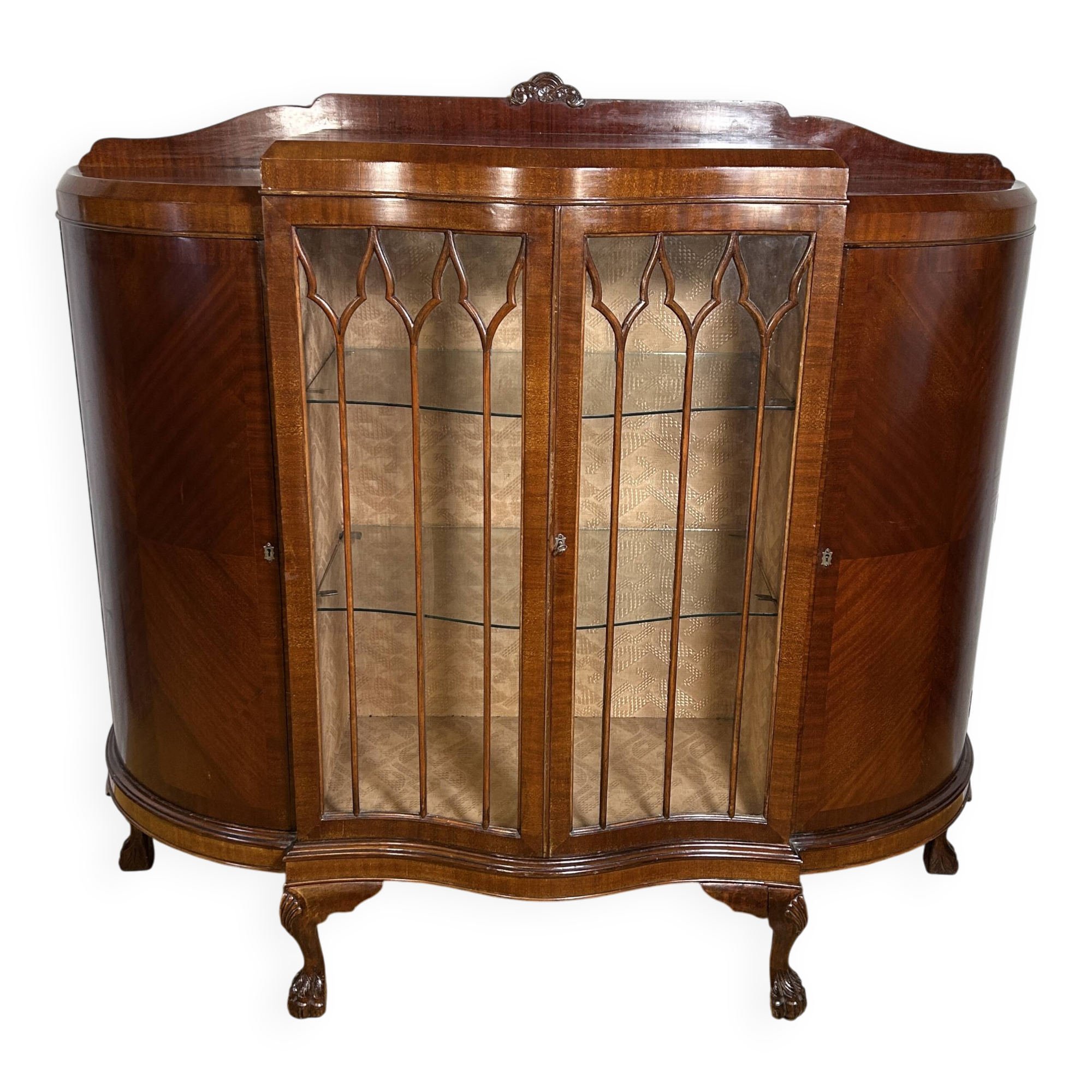 Late Victorian / Early Edwardian Display Cabinet (1880–1900)  A truly charm