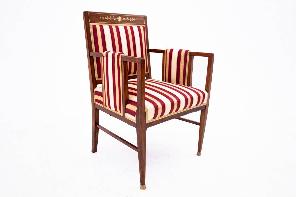 Antique living room set from the end of the 19th century.