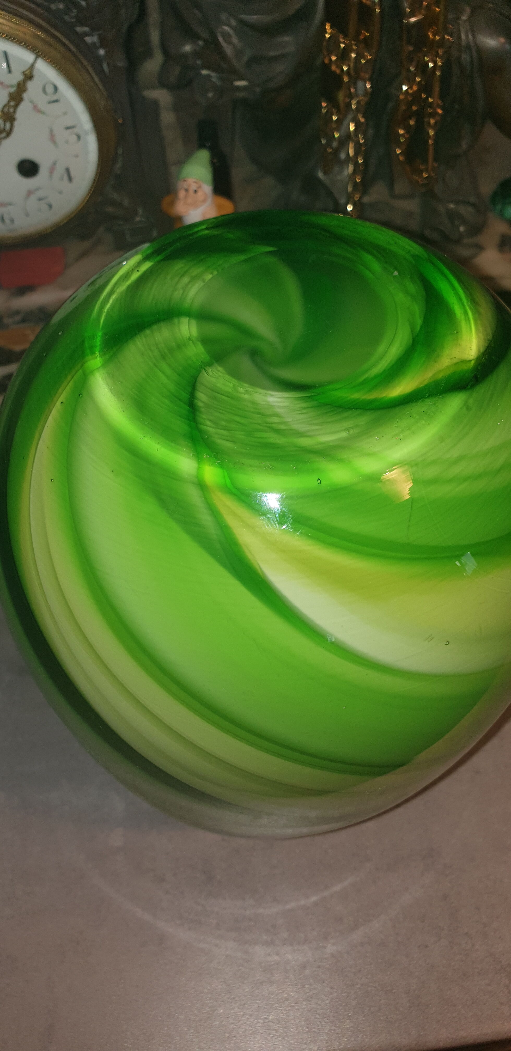 Berlingot colored glass vase