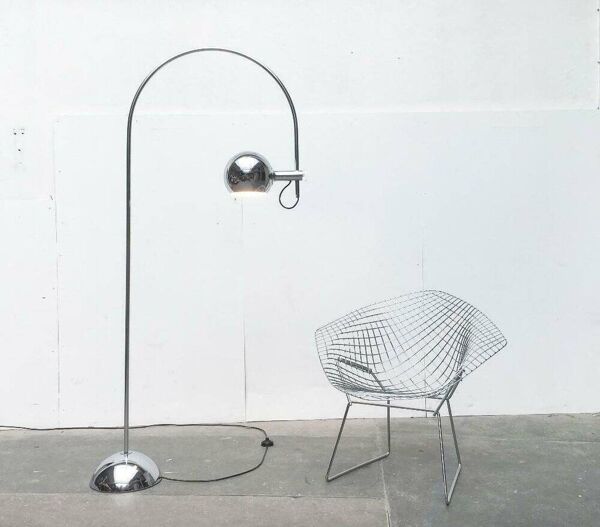 Lampadaire arc métallique chromé Space Age mi-siècle de Cosack, années 1960