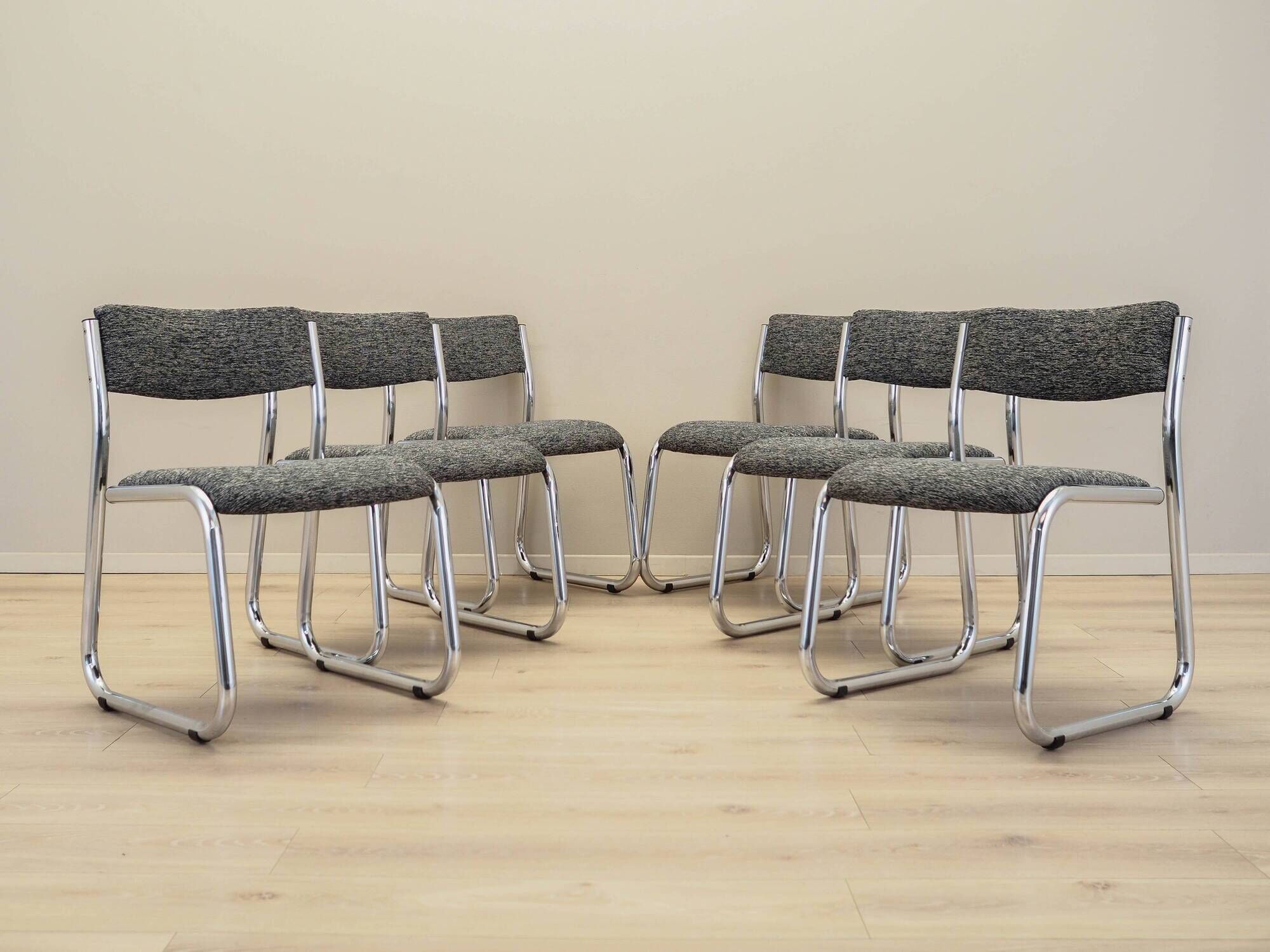 Set of six chairs, Italian design, 1980s, production: Italy