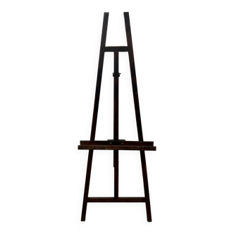 Wooden easel