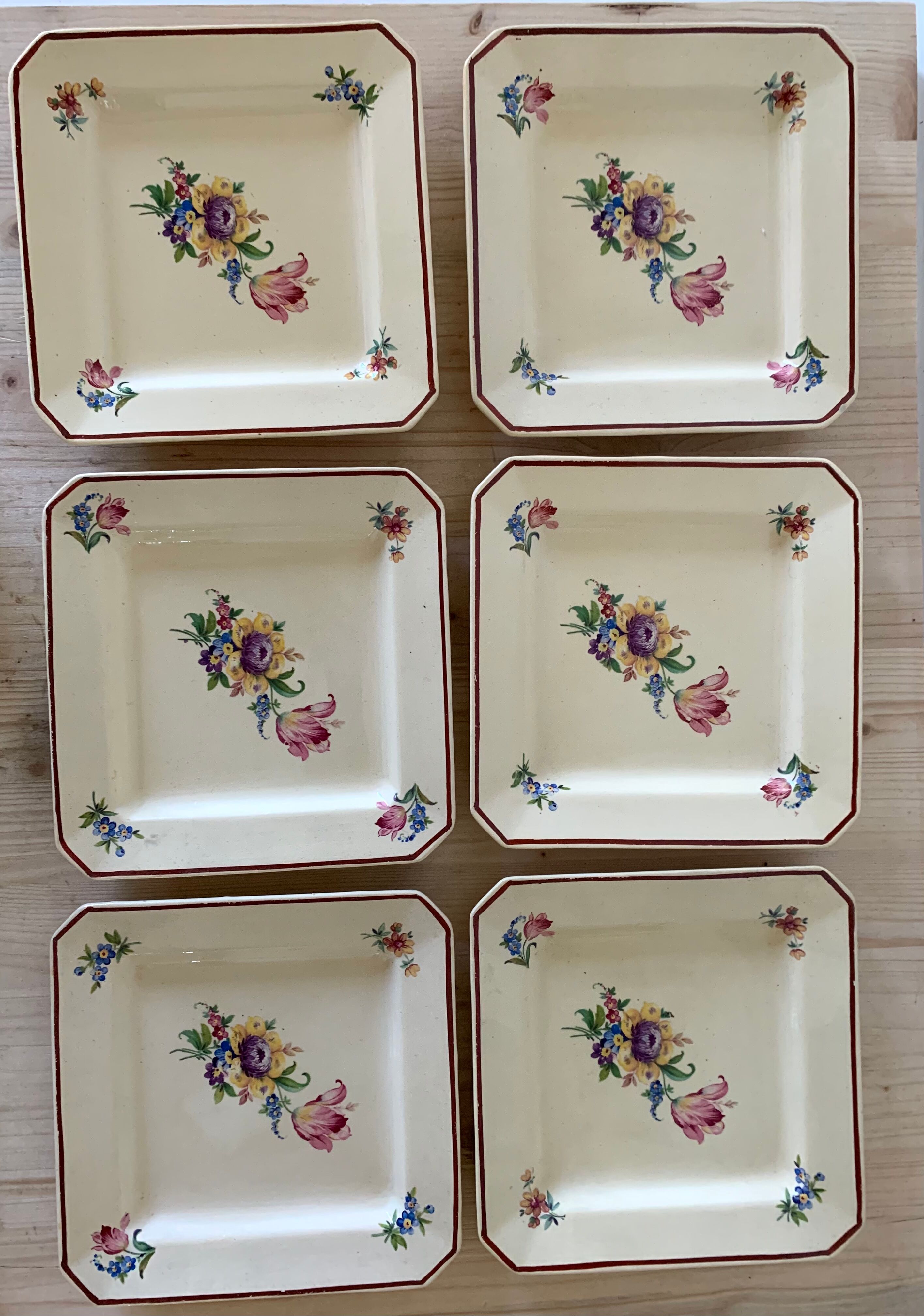 Square dessert plates