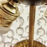 Plafonnier en cristal et laiton. Espagne, années 1950.