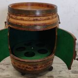 Bar tonneau sculpté