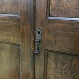 1930s English oak cabinet
