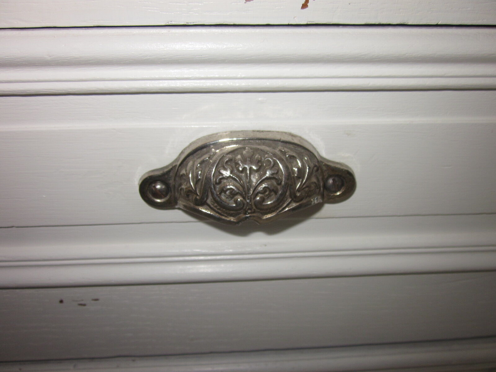 Old chest of drawers